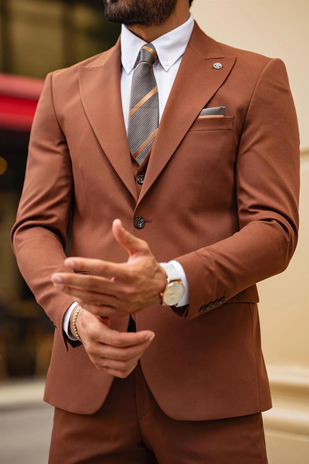 Guild Balkan Slim Fit Brown Suit