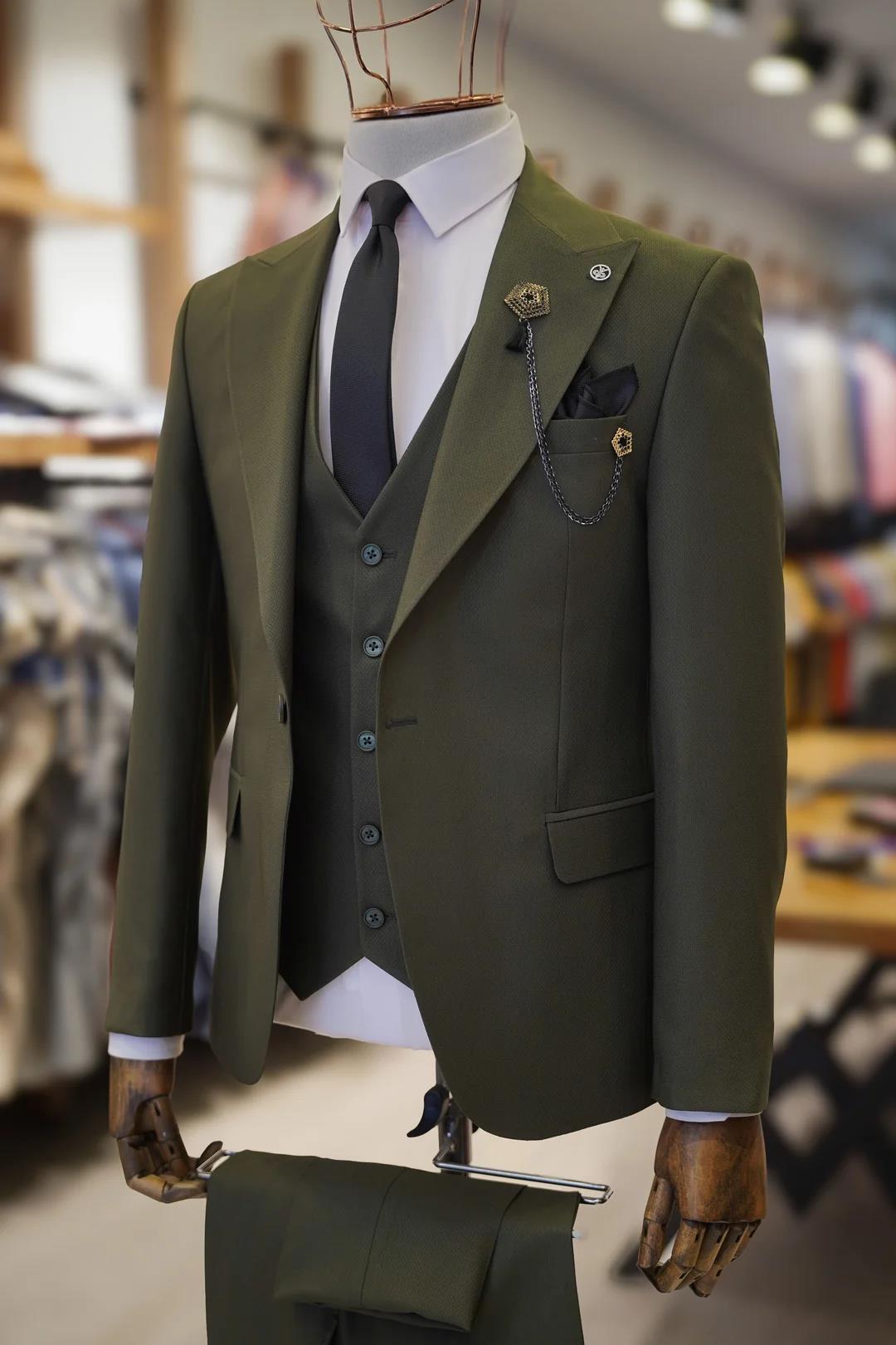 Grüner Slim-Fit-Anzug von Guild Maribor