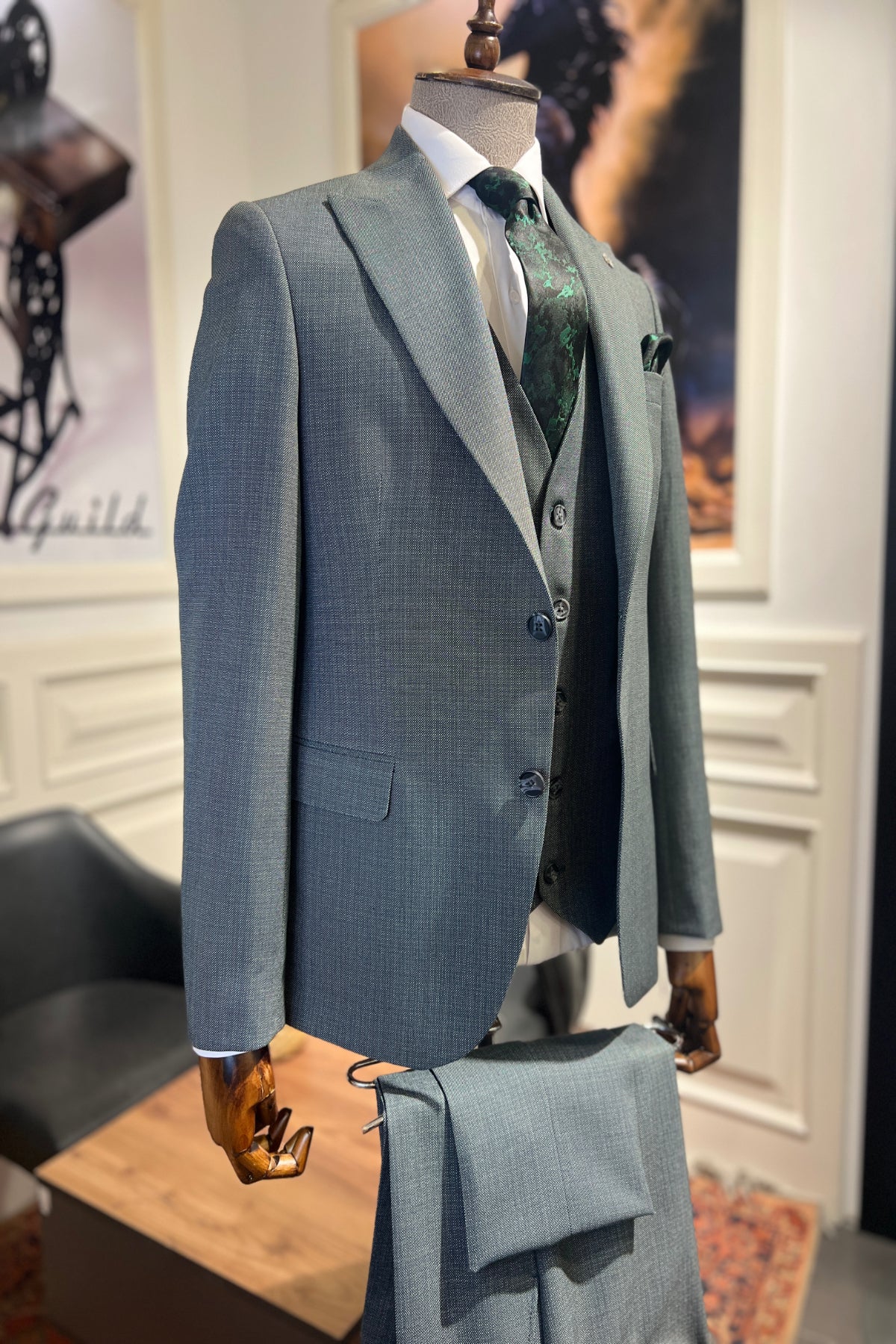 Guild Milos Slim Fit Green Suit