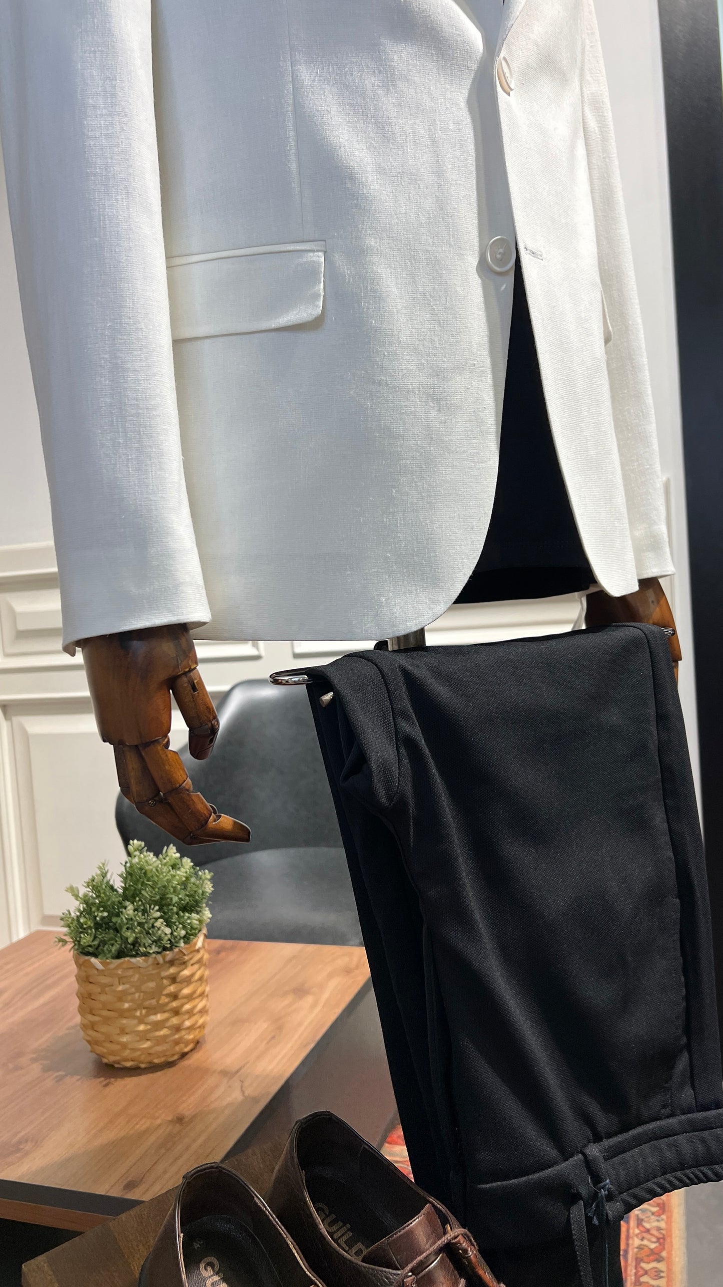 Guild Pire White Linen Jacket