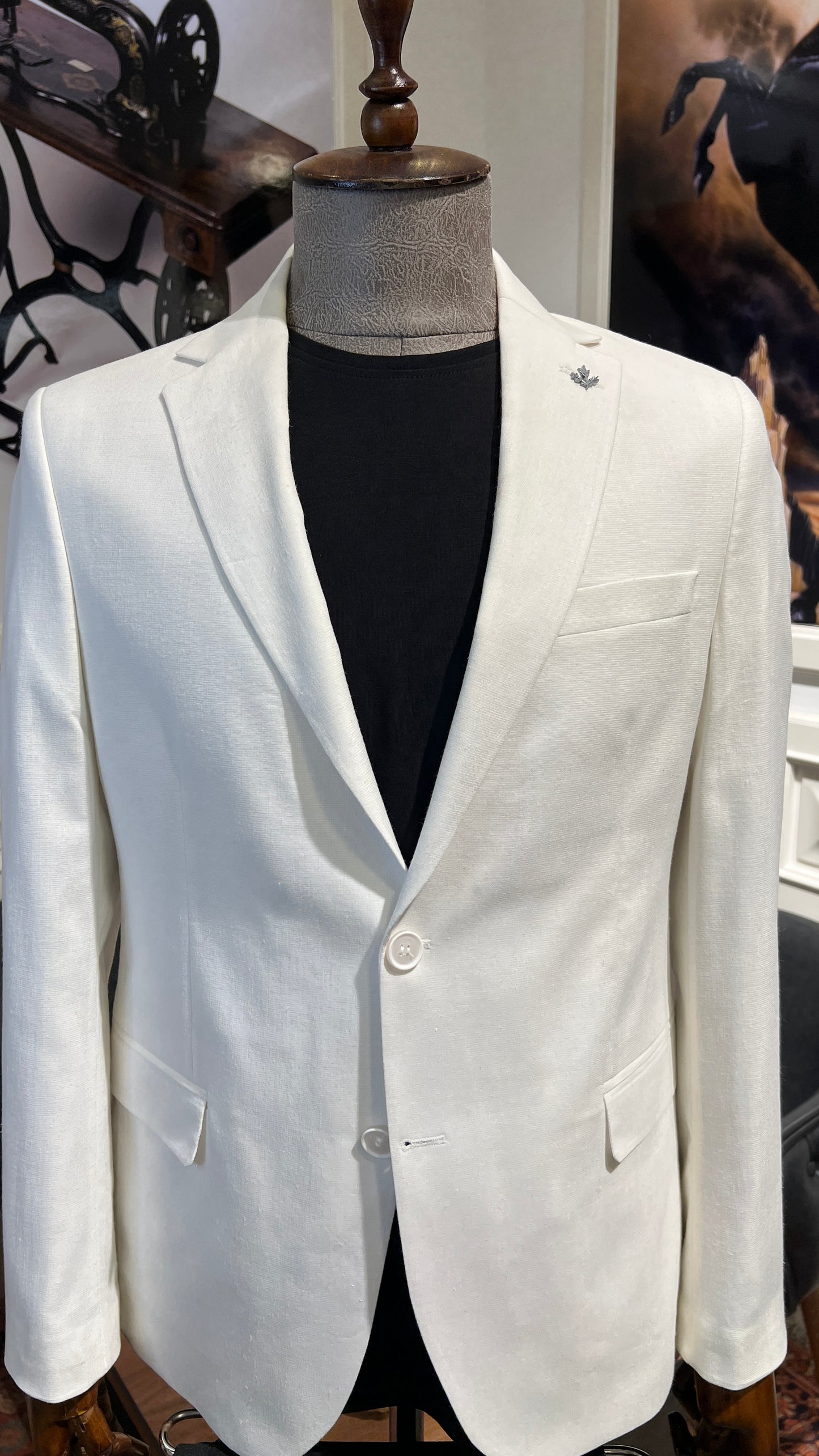 Guild Pire White Linen Jacket