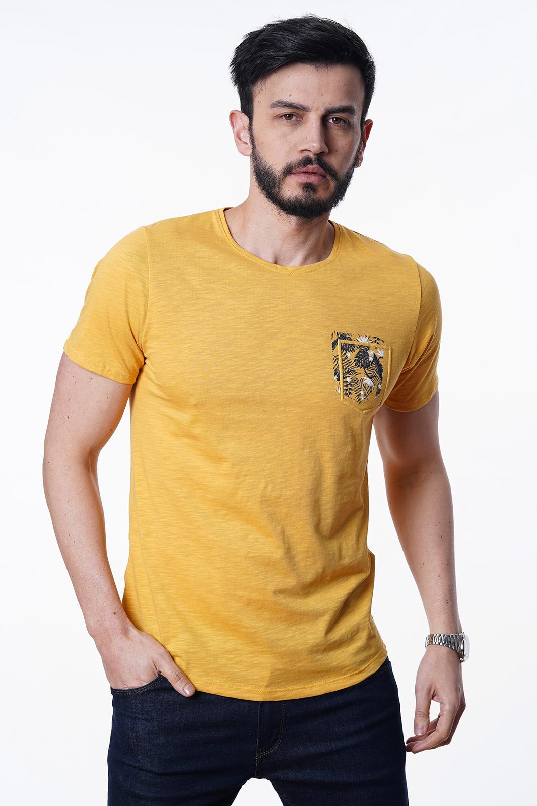 Guild Abaco Senffarbenes T-Shirt mit Taschendetails