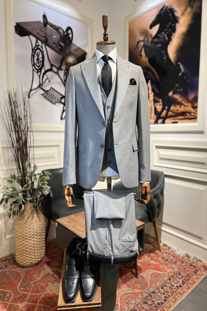 Guild Balkan Slim Fit Smoke Suit