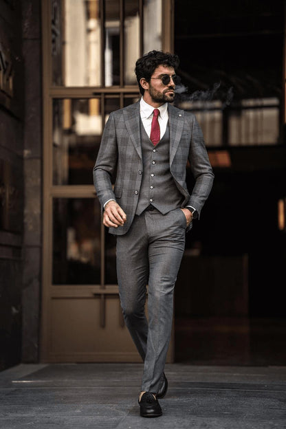 Guild Fermana Slim Fit Gray Plaid Suit